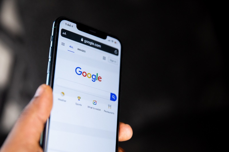 Google search on a phone