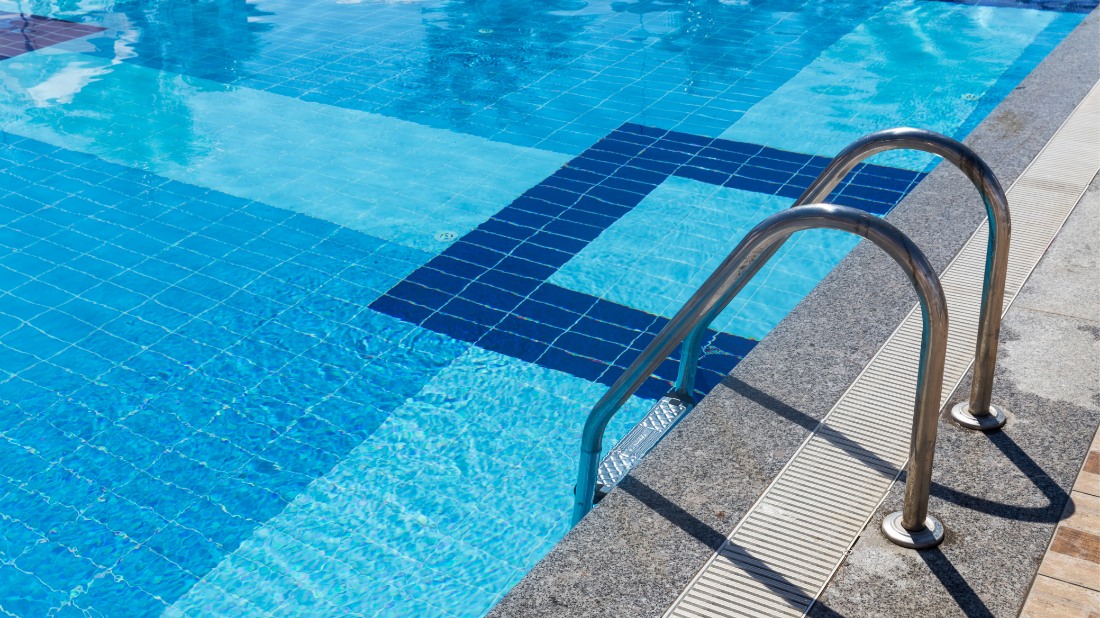 Swimming Pool Handrail